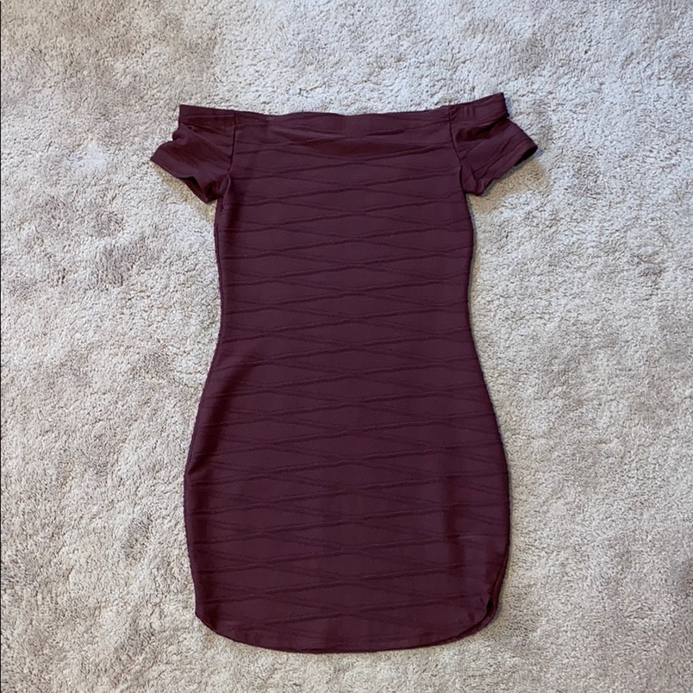 Windsor off the shoulder mauve cocktail dress